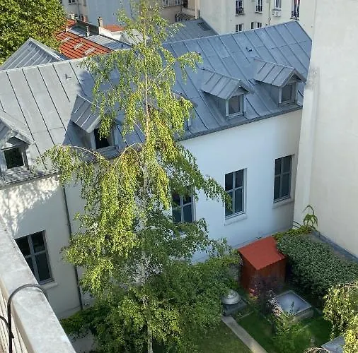 Studio Magnifique